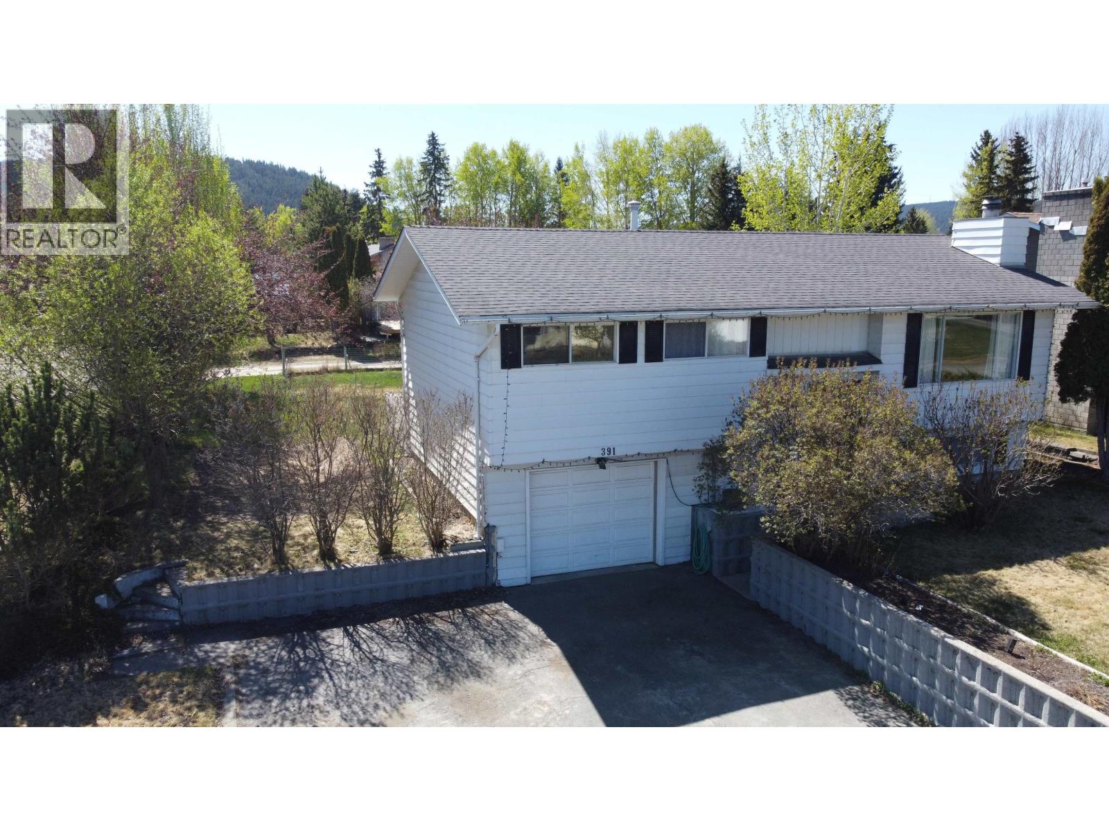 391 N Birch Avenue, 100 Mile House, British Columbia  V0K 2E0 - Photo 3 - R3096427
