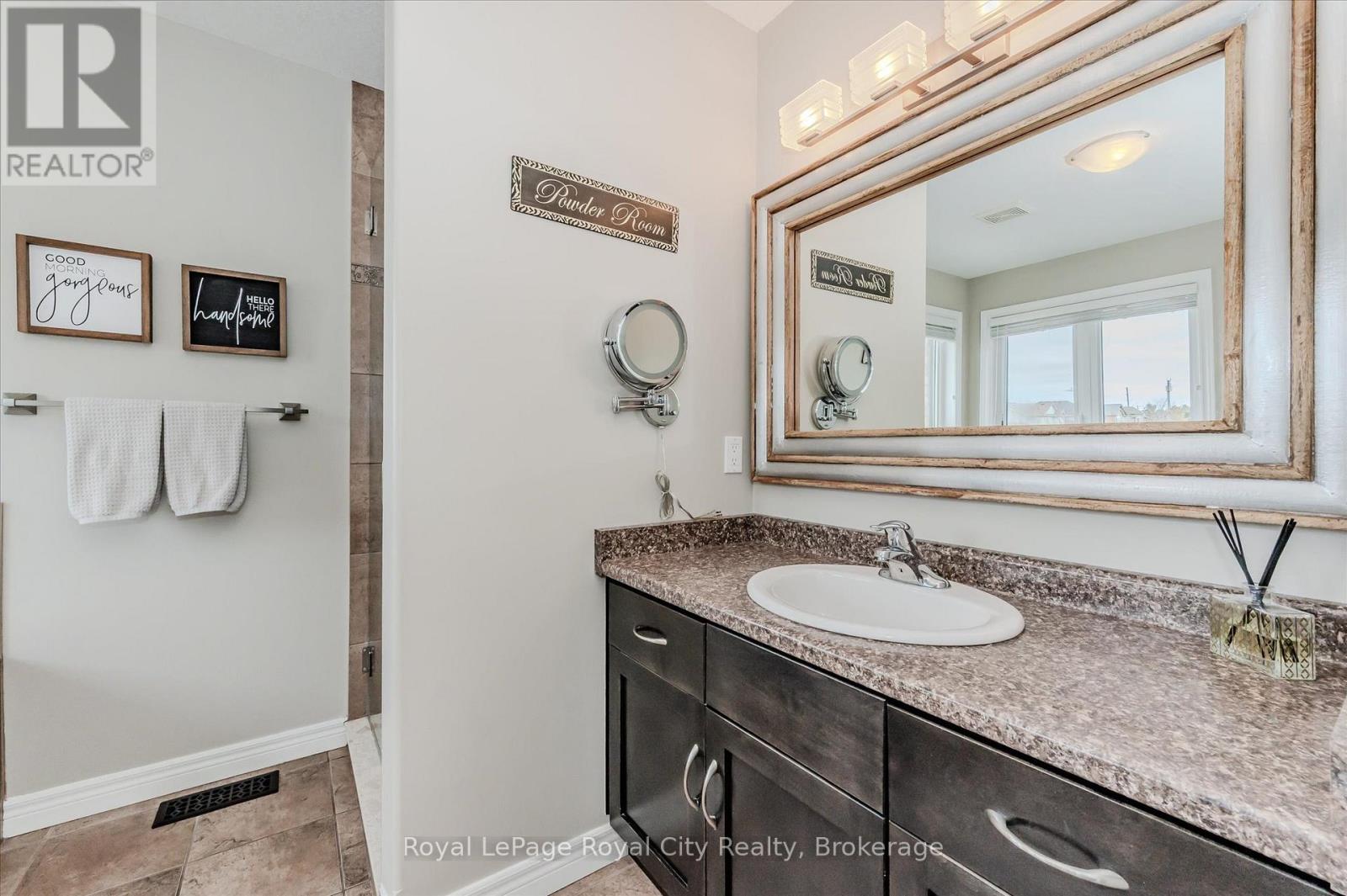 24 Popham Drive, Guelph (Grange Road), Ontario  N1E 0B8 - Photo 22 - X13086298