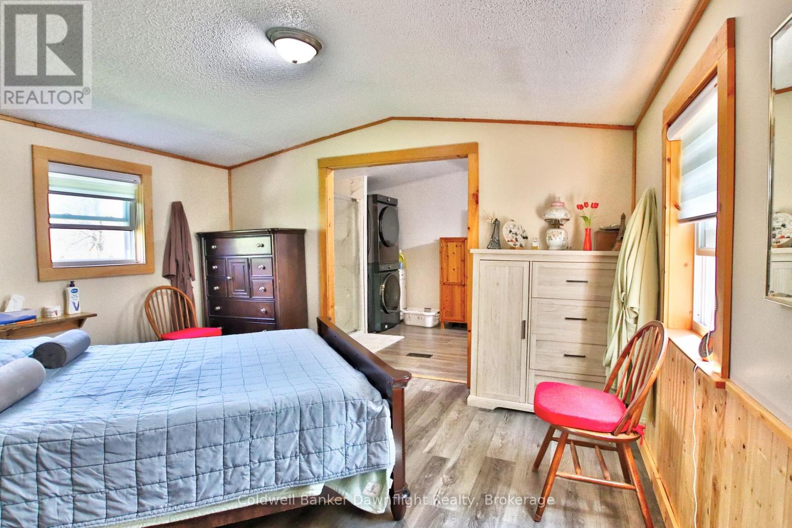 75049 Hensall Rd #8 Second Avenue, Huron East, Ontario  N0K 1W0 - Photo 9 - X13086398