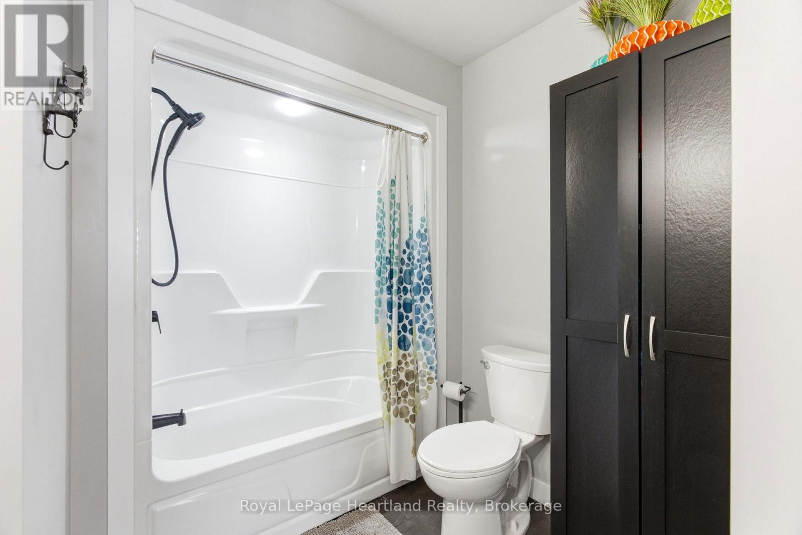 208 Ontario Street, Central Huron, Ontario  N0M 1L0 - Photo 21 - X13086520