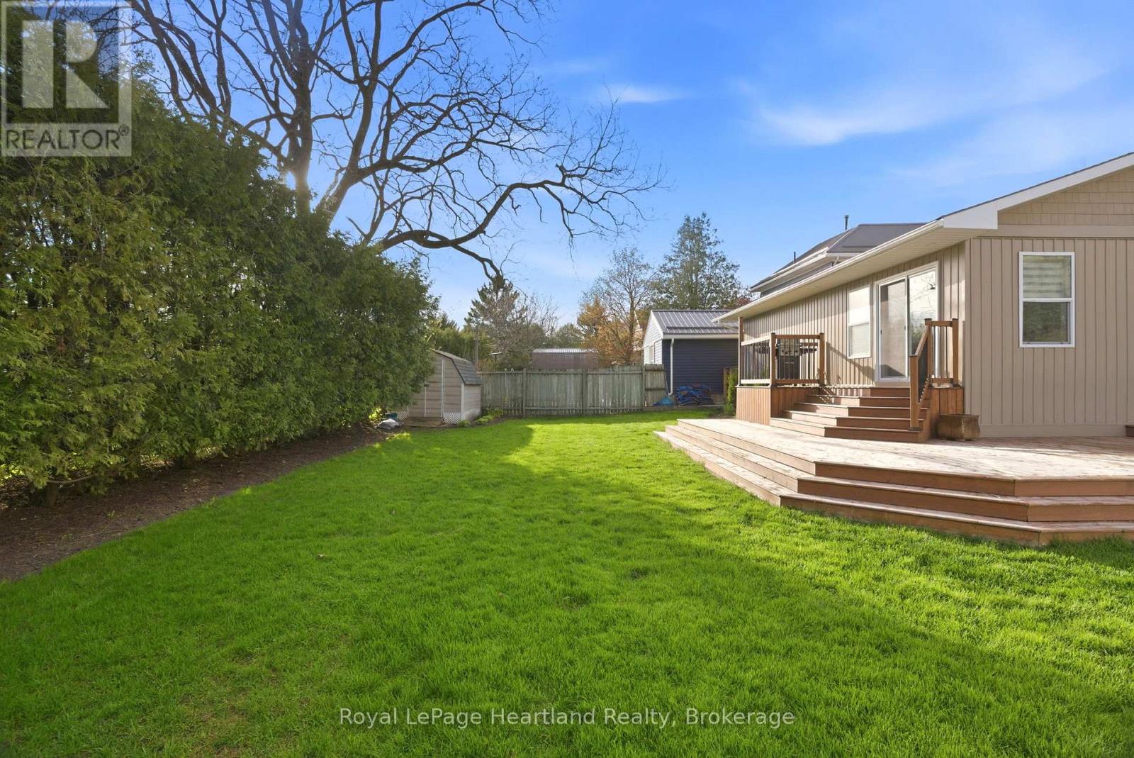 208 Ontario Street, Central Huron, Ontario  N0M 1L0 - Photo 34 - X13086520