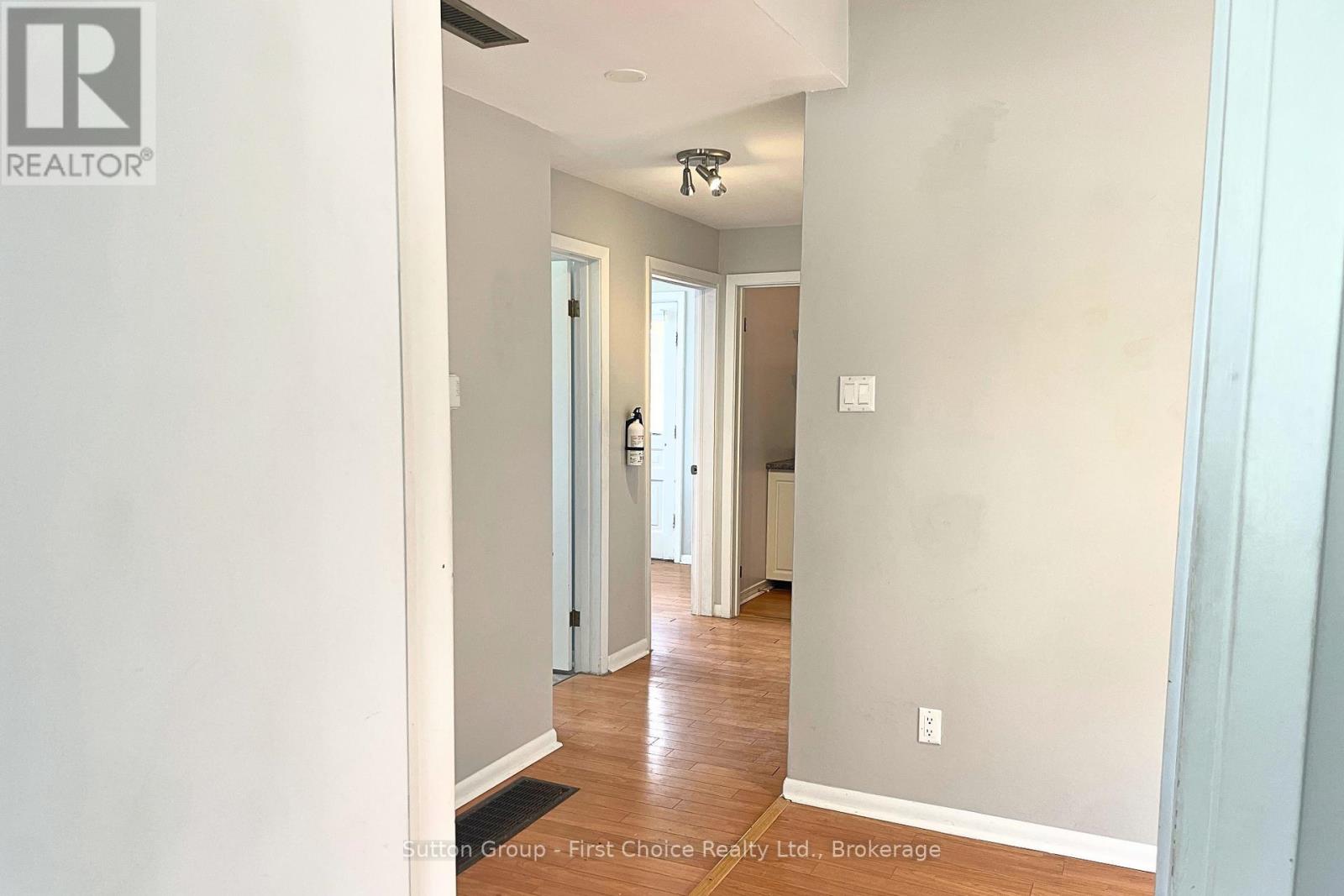 19 Waterloo Street S, Stratford, Ontario  N5A 4A5 - Photo 15 - X13086598