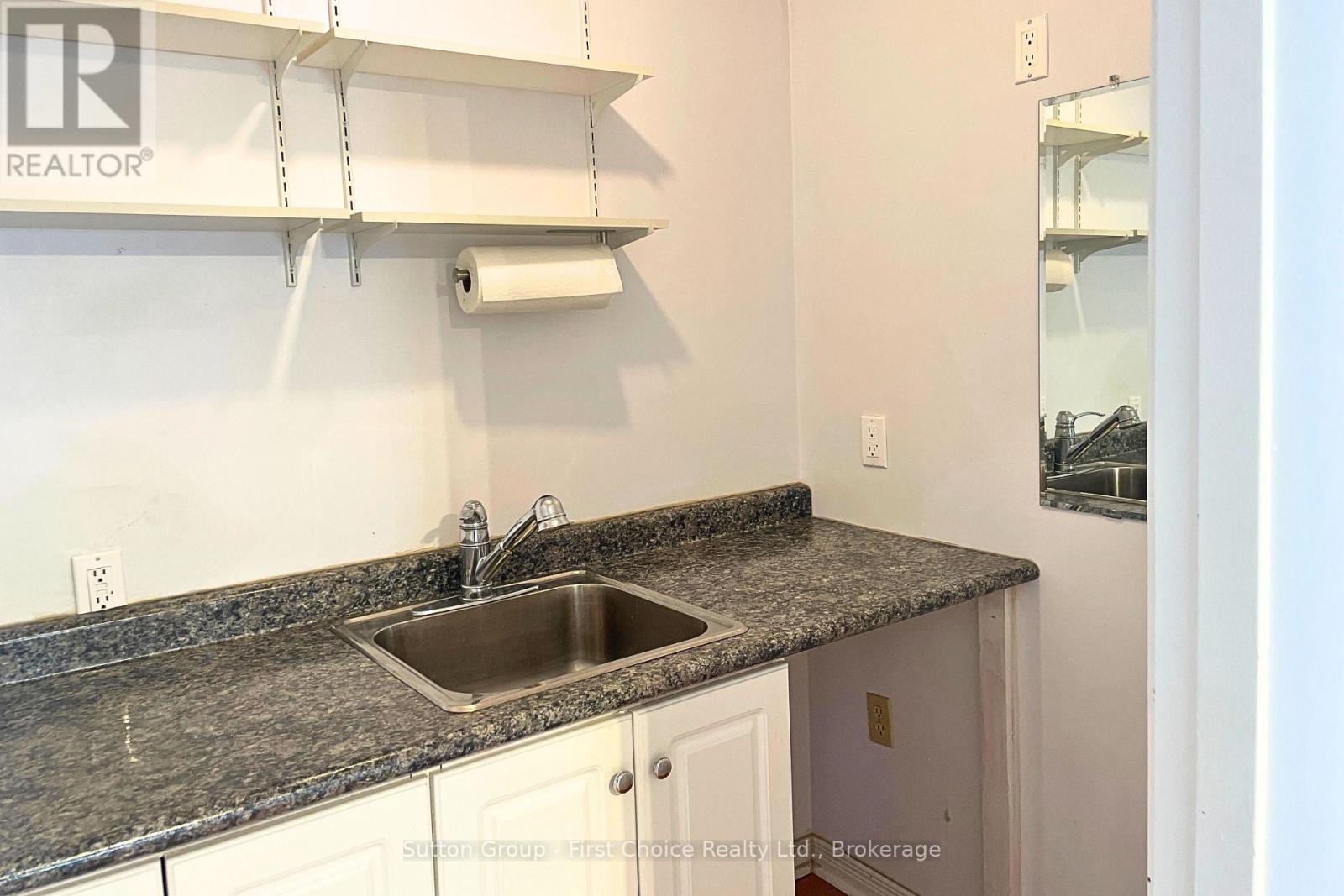 19 Waterloo Street S, Stratford, Ontario  N5A 4A5 - Photo 21 - X13086598