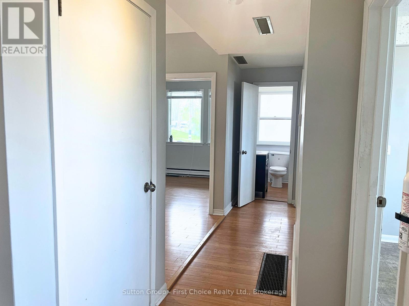 19 Waterloo Street S, Stratford, Ontario  N5A 4A5 - Photo 23 - X13086598