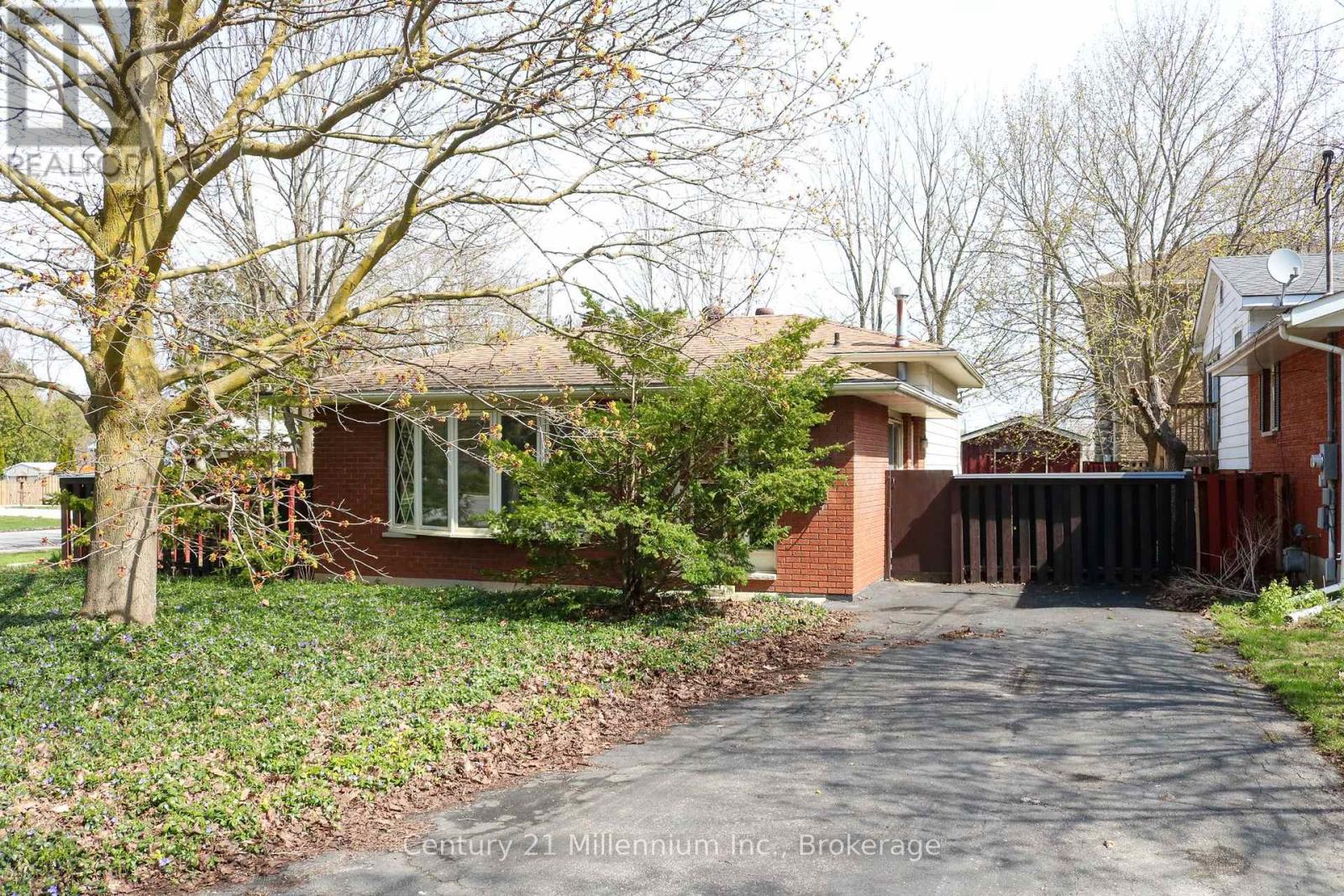 620 16th Street E, Owen Sound, Ontario  N4K 1Y7 - Photo 3 - X13086608