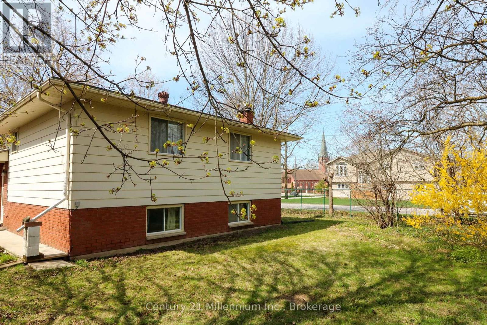 620 16th Street E, Owen Sound, Ontario  N4K 1Y7 - Photo 9 - X13086608