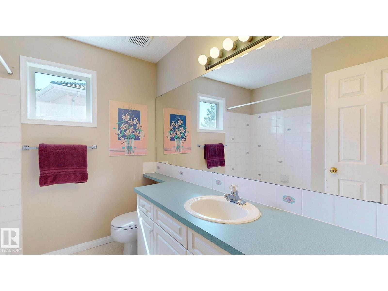 721 Butterworth Dr Nw, Edmonton, Alberta  T6R 2M7 - Photo 46 - E4485819