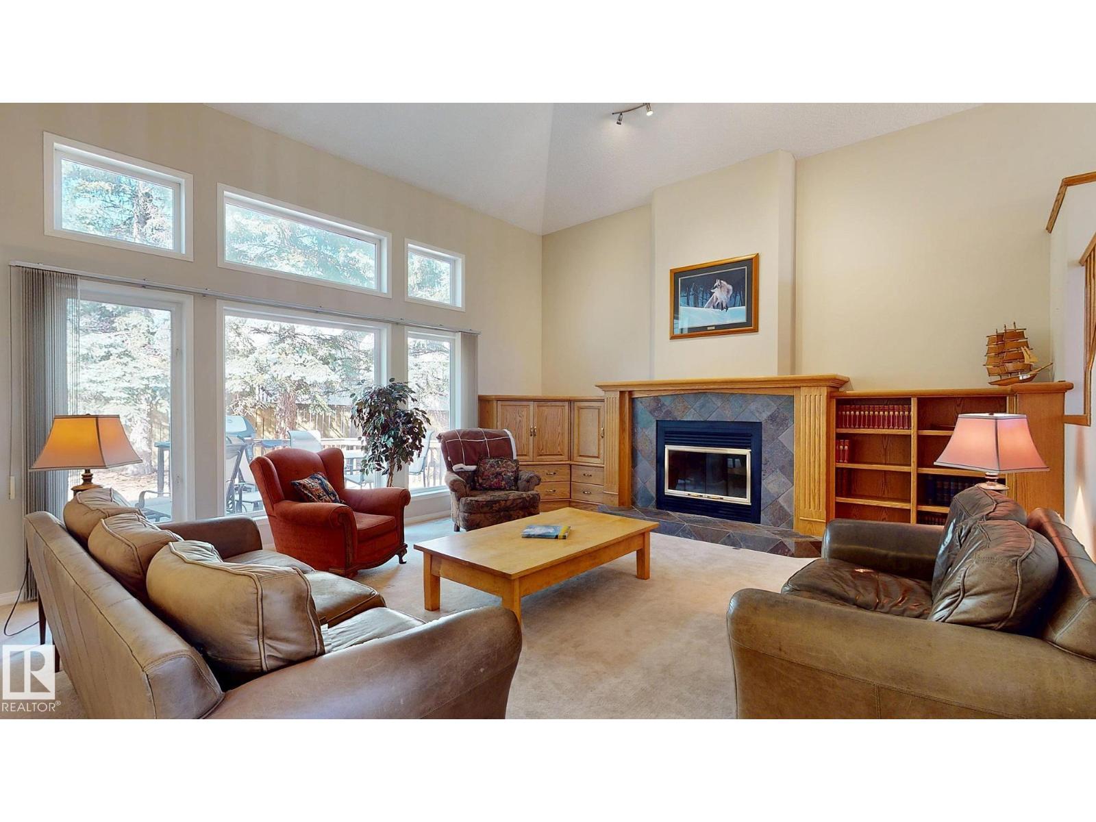 721 Butterworth Dr Nw, Edmonton, Alberta  T6R 2M7 - Photo 5 - E4485819