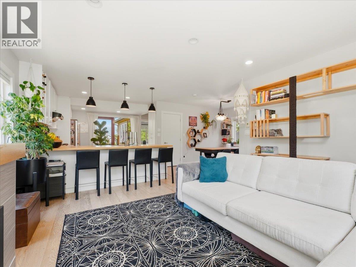 2607 E 5th Avenue, Vancouver, British Columbia  V5M 1N1 - Photo 8 - R3119676