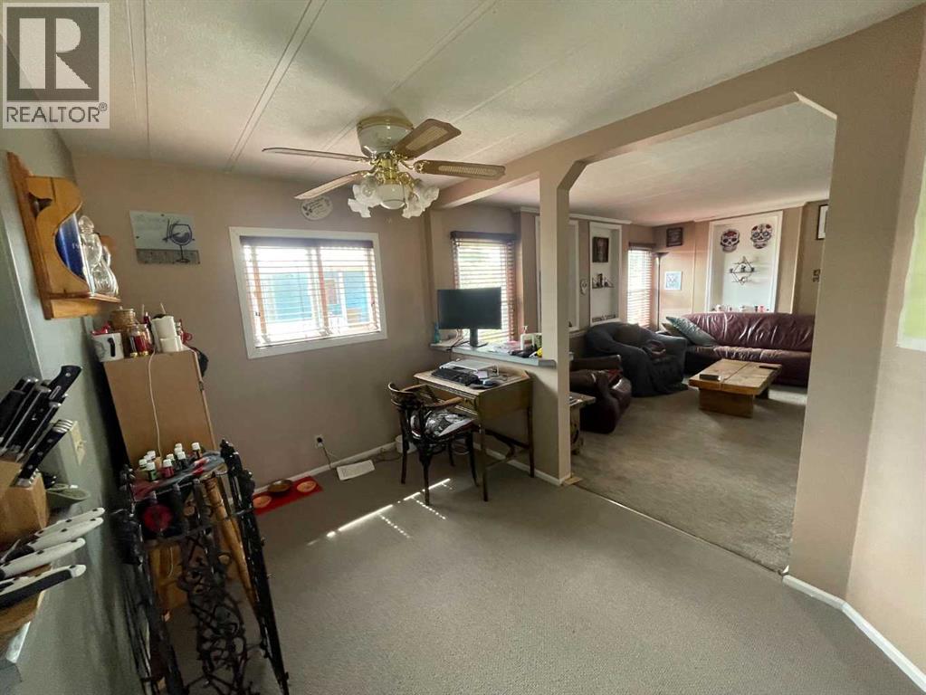 39 Southridge Crescent, Didsbury, Alberta  T0M 0W0 - Photo 7 - A2302735