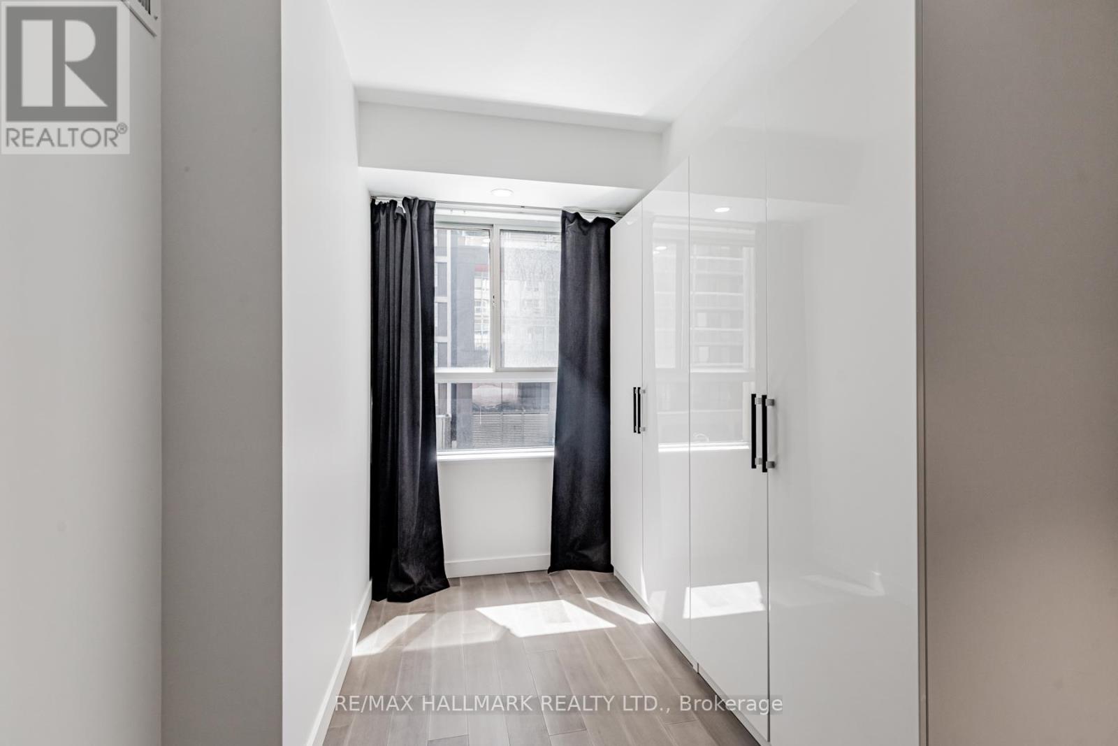 307 - 44 Gerrard Street W, Toronto, Ontario  M5G 2K2 - Photo 10 - C13086294