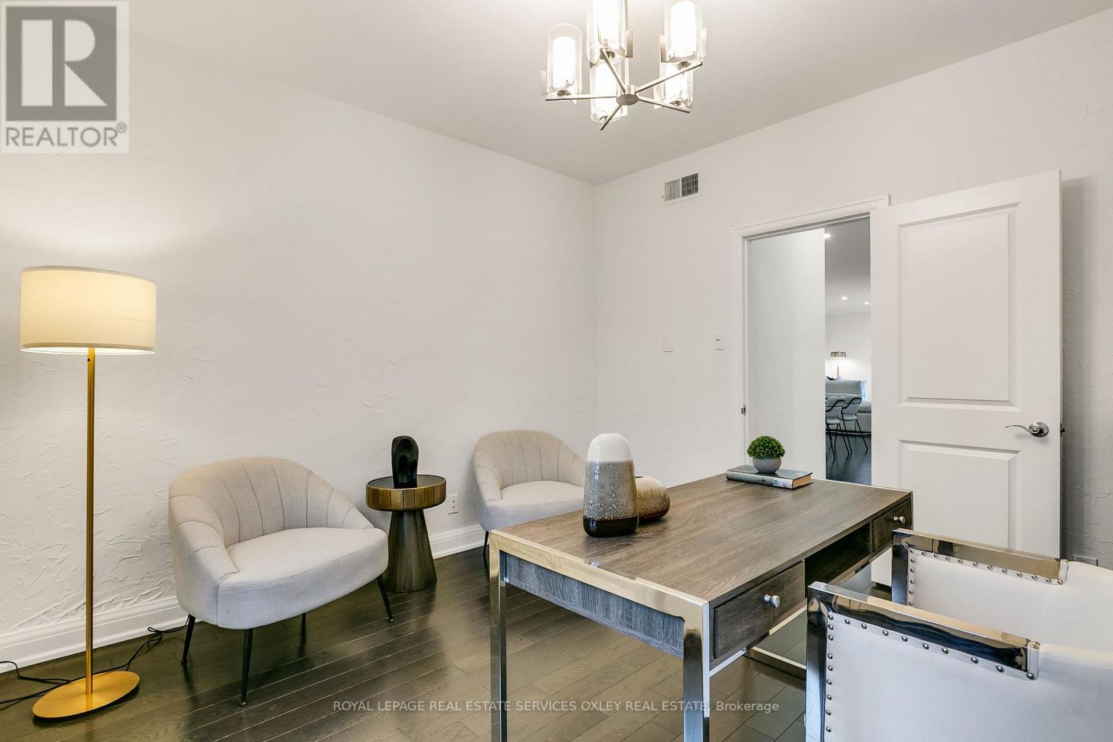 102 Elm Avenue, Toronto, Ontario  M4W 1P2 - Photo 20 - C13086492