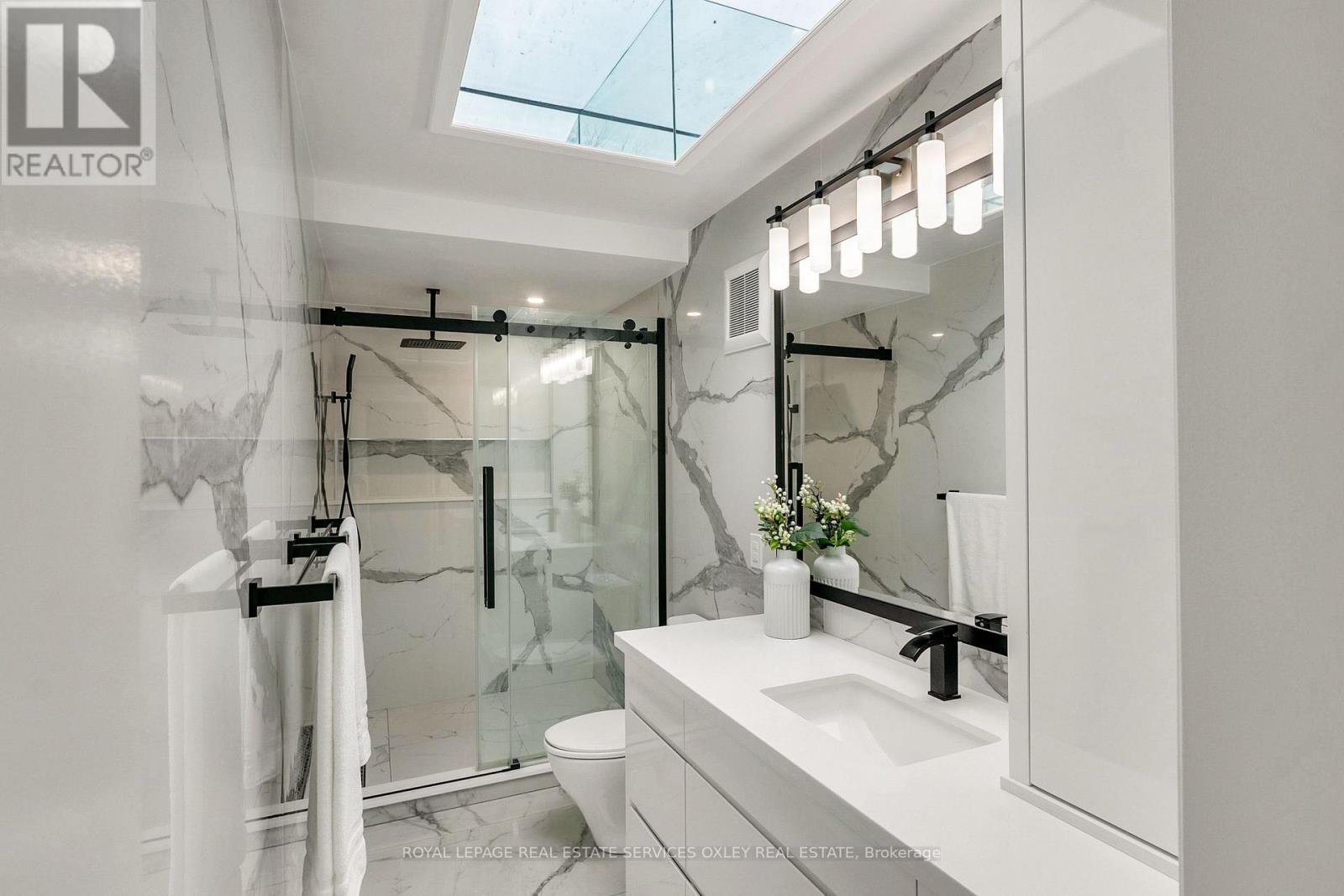 102 Elm Avenue, Toronto, Ontario  M4W 1P2 - Photo 27 - C13086492