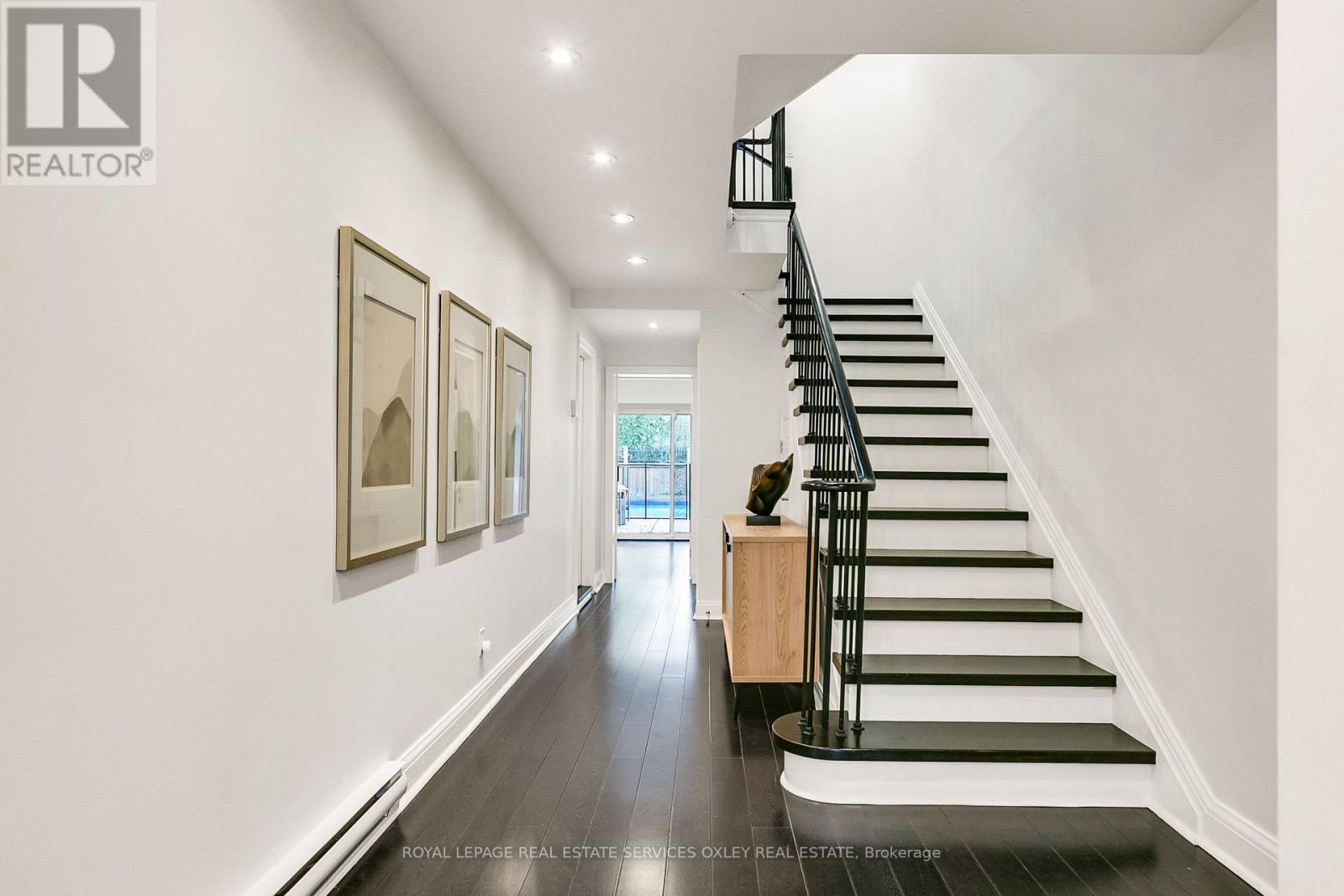 102 Elm Avenue, Toronto, Ontario  M4W 1P2 - Photo 3 - C13086492