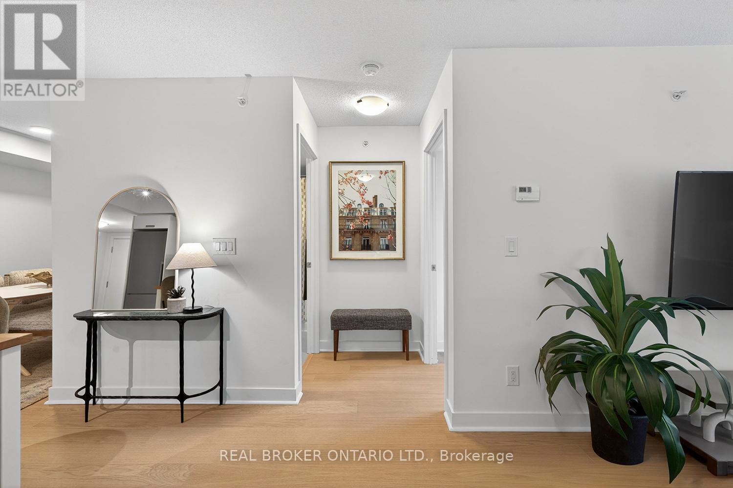 306 - 295 Adelaide Street W, Toronto, Ontario  M5V 0L4 - Photo 15 - C13086582