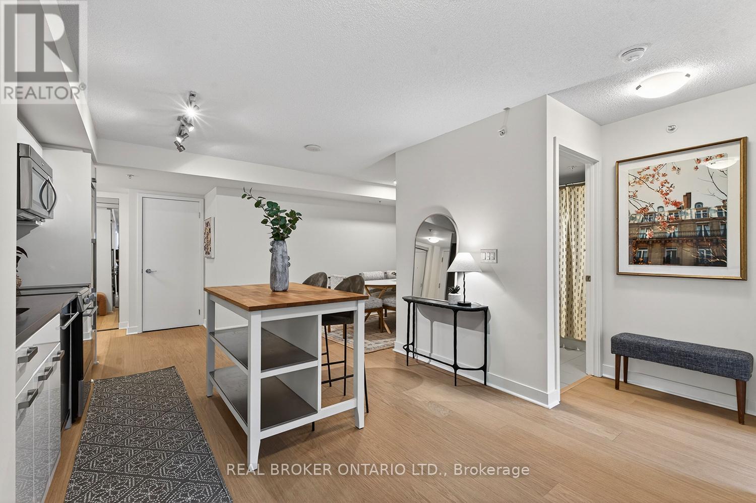 306 - 295 Adelaide Street W, Toronto, Ontario  M5V 0L4 - Photo 9 - C13086582