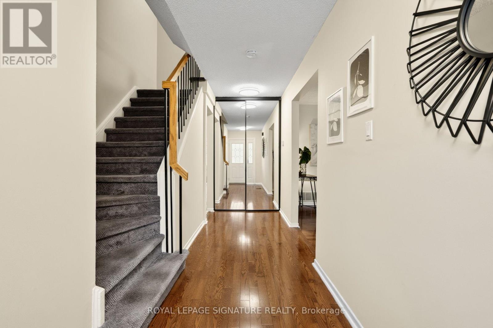 1217 Canborough Crescent, Pickering (Liverpool), Ontario  L1V 3H4 - Photo 3 - E13086264
