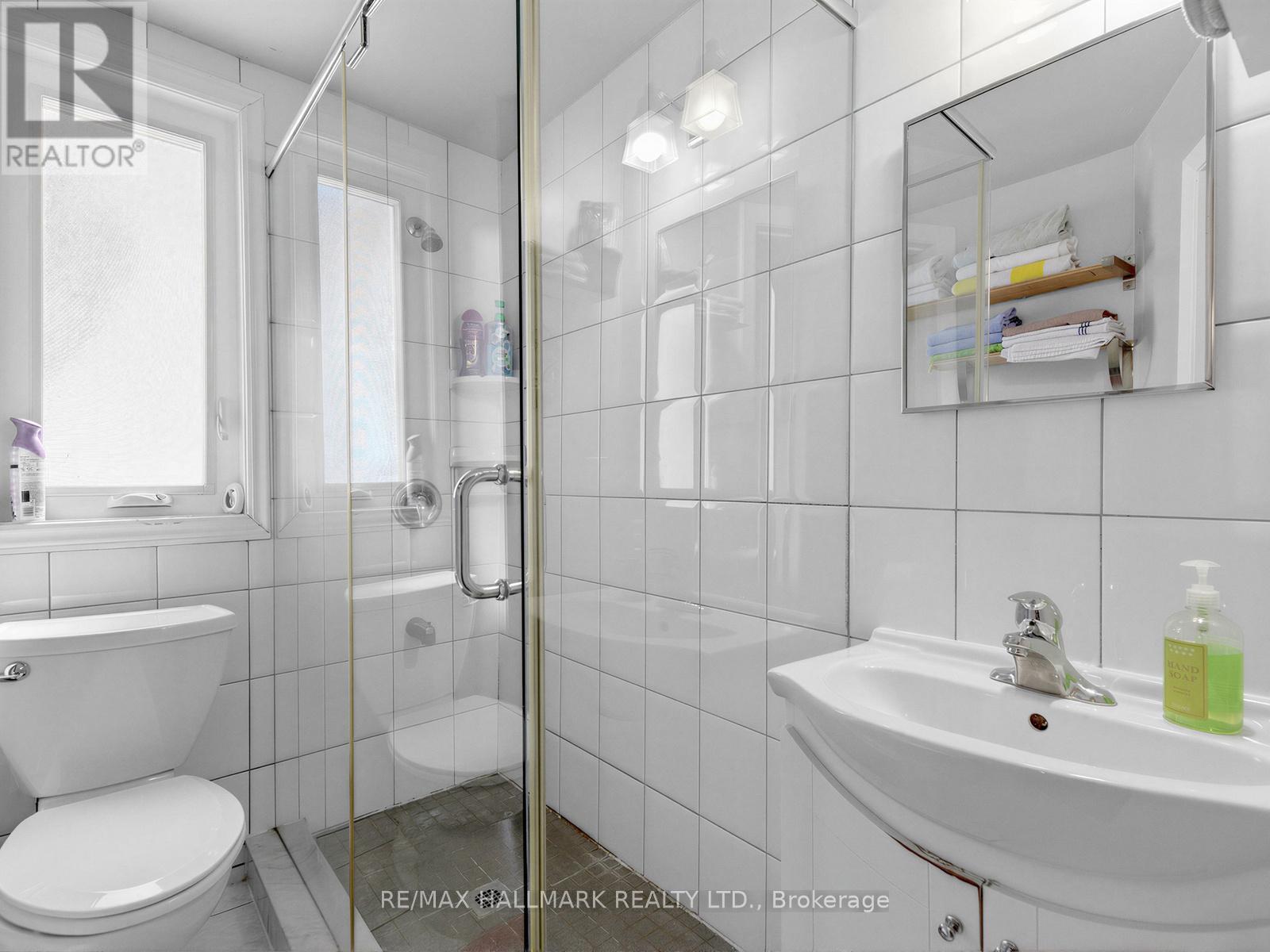 82 Muriel Avenue, Toronto, Ontario  M4J 2Y4 - Photo 24 - E13086464