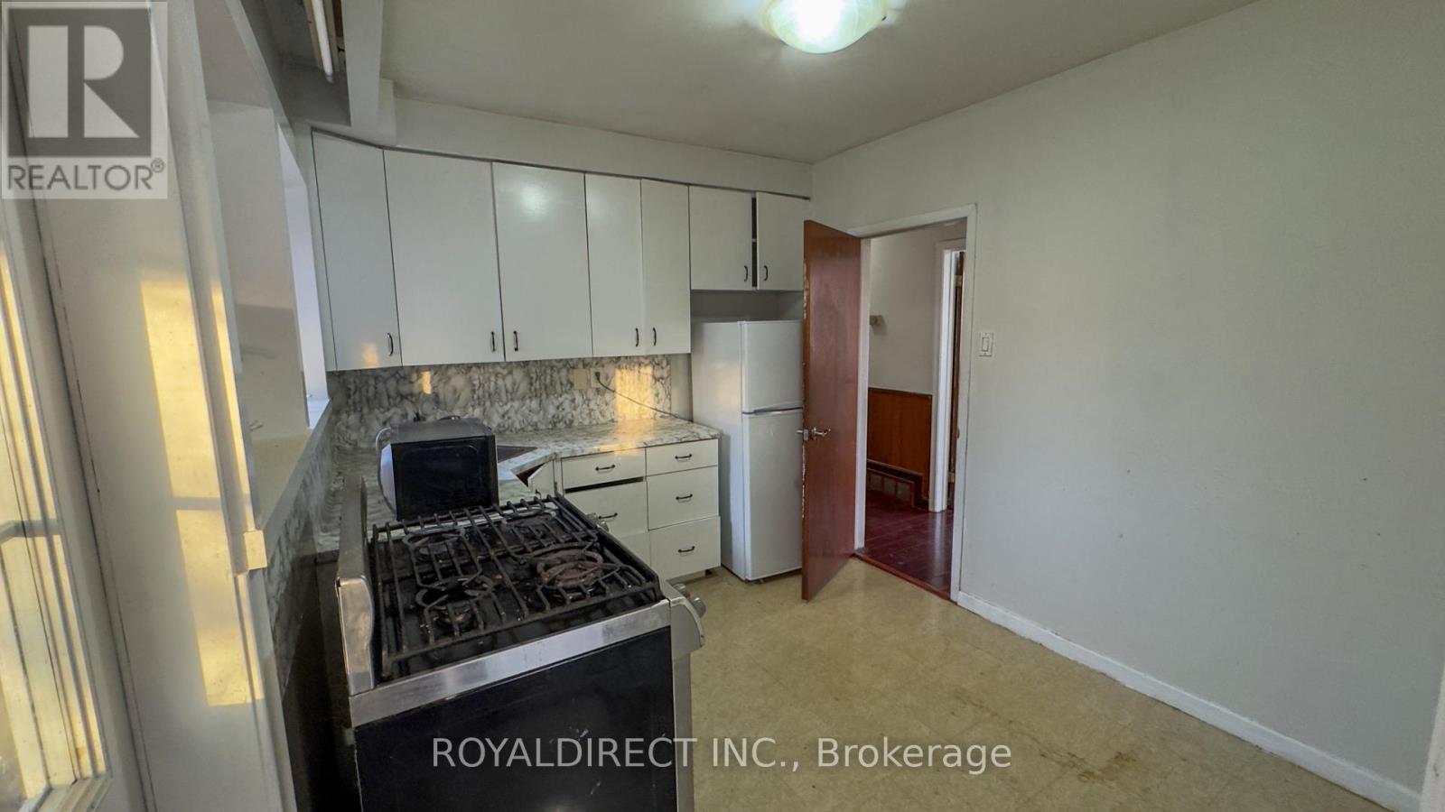 65 Sharbot Avenue, Toronto, Ontario  M1H 1Z2 - Photo 12 - E13086532