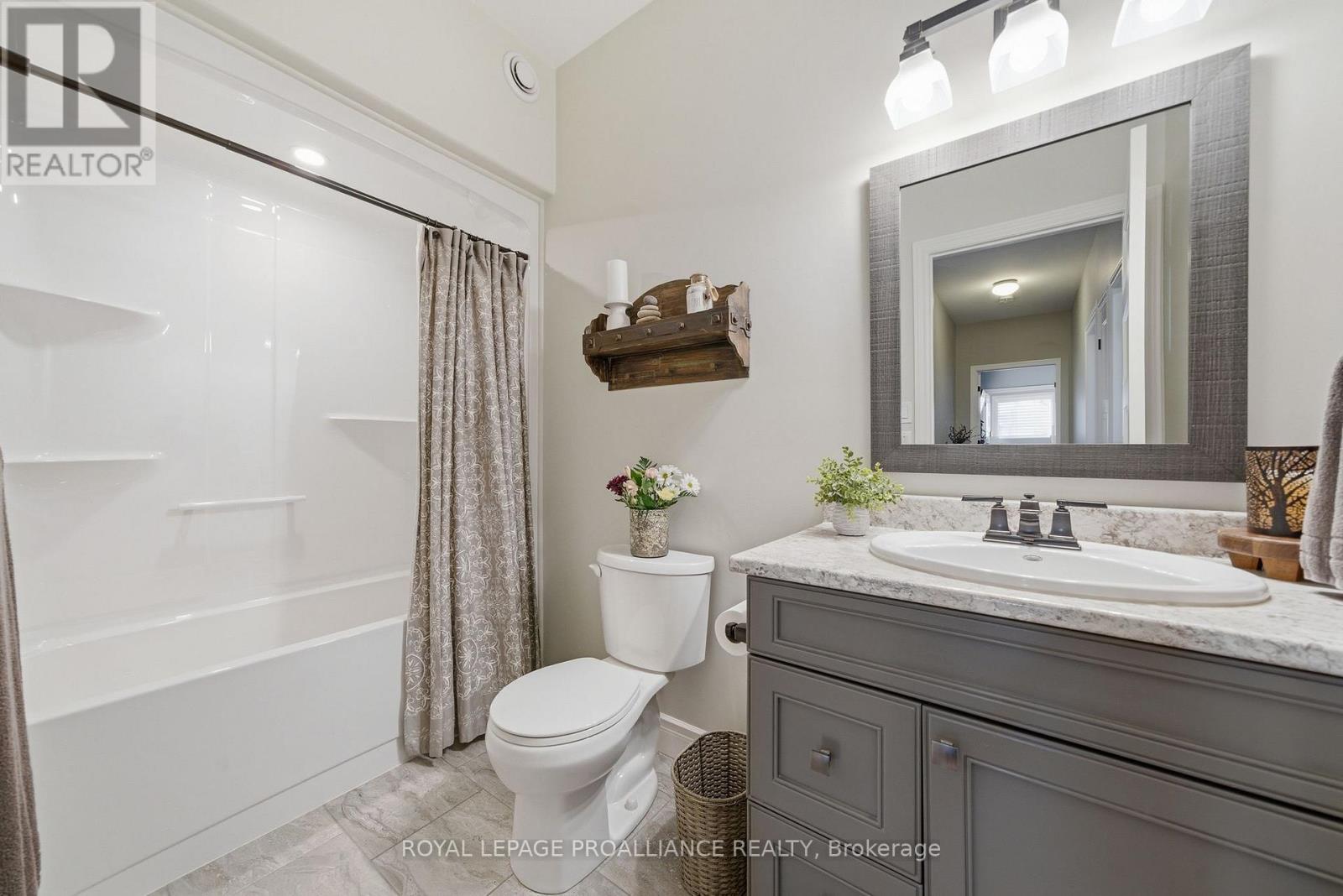 18 Trinity Court, Belleville, Ontario  K8N 0E7 - Photo 22 - X13086140