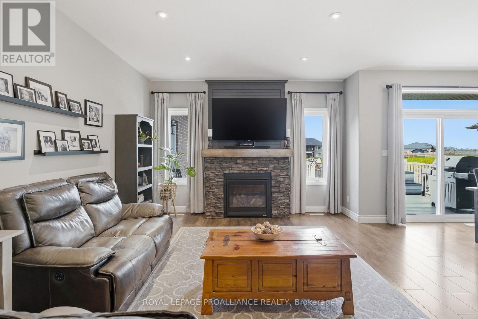 18 Trinity Court, Belleville, Ontario  K8N 0E7 - Photo 19 - X13086140