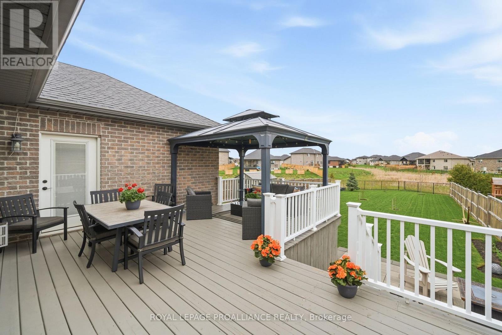 18 Trinity Court, Belleville, Ontario  K8N 0E7 - Photo 41 - X13086140