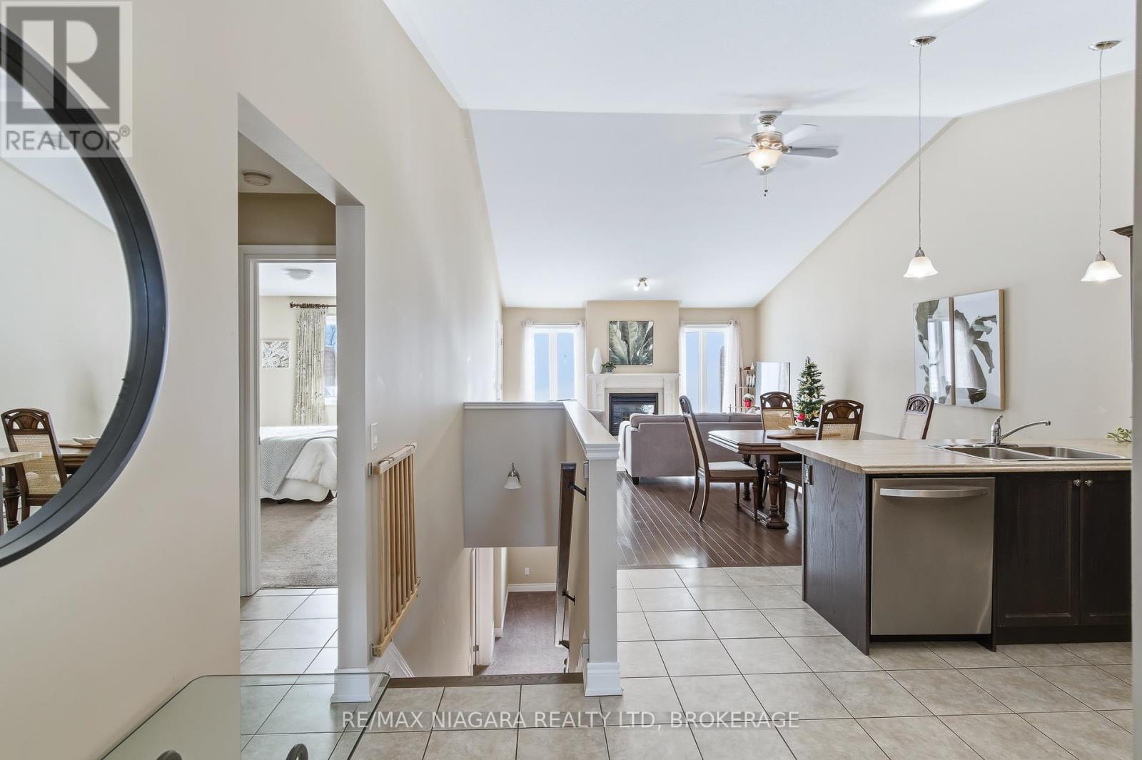 3959 Lower Coach Road, Fort Erie, Ontario  L0S 1S0 - Photo 6 - X12613158