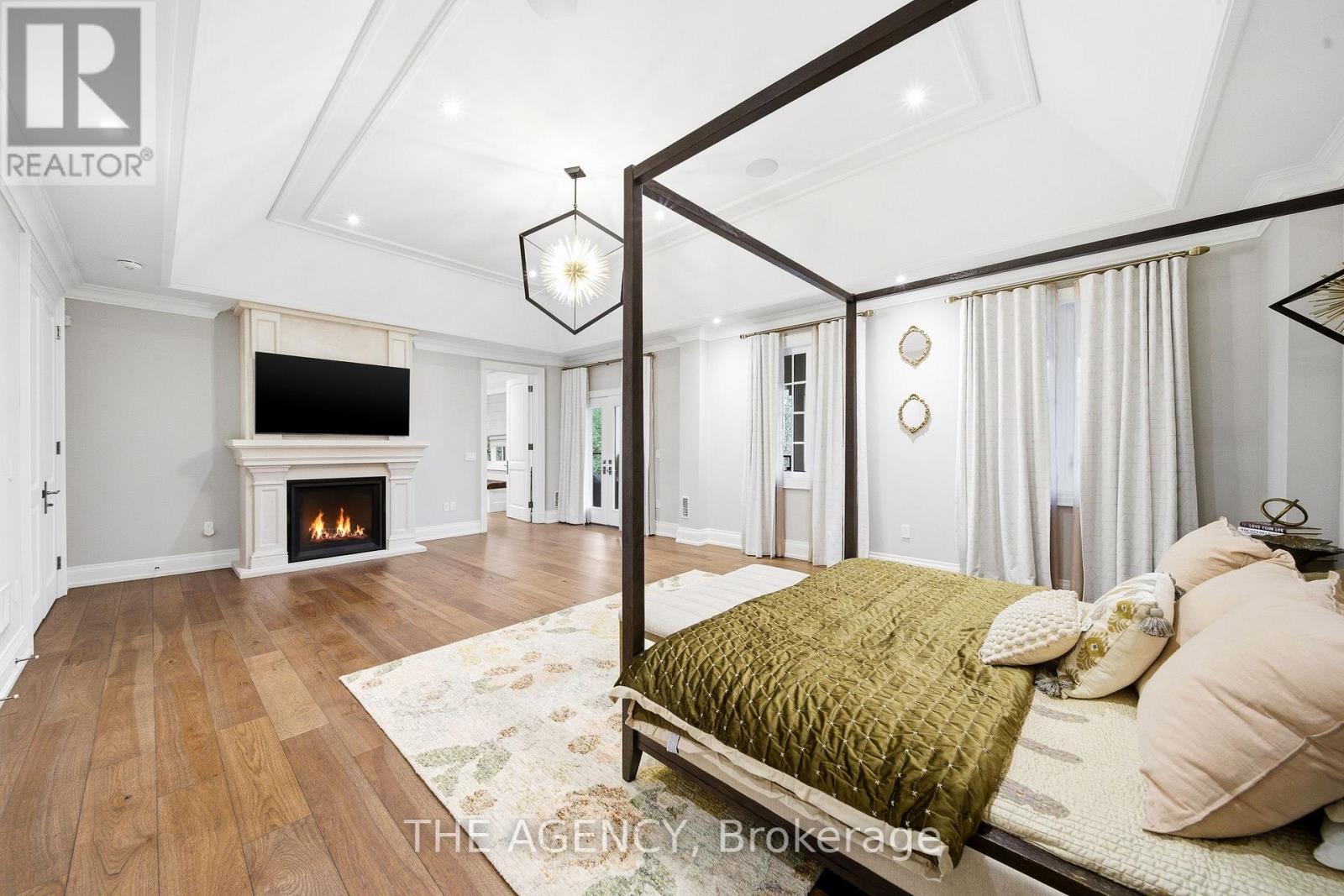 8 Bayview Park Lane, Richmond Hill, Ontario  L4E 3G1 - Photo 18 - N13086334