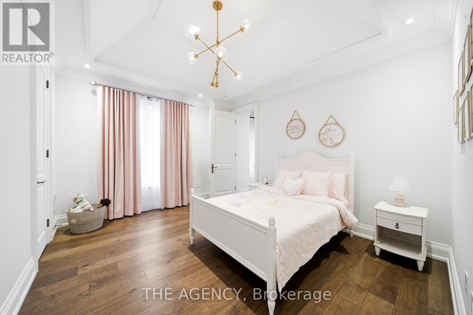 8 Bayview Park Lane, Richmond Hill, Ontario  L4E 3G1 - Photo 25 - N13086334