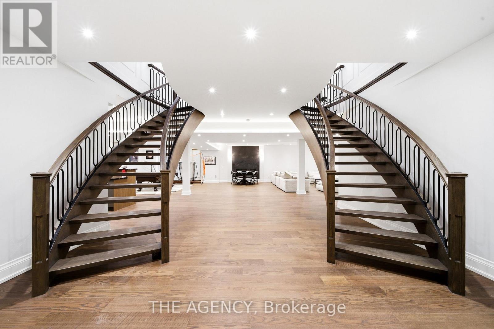 8 Bayview Park Lane, Richmond Hill, Ontario  L4E 3G1 - Photo 27 - N13086334