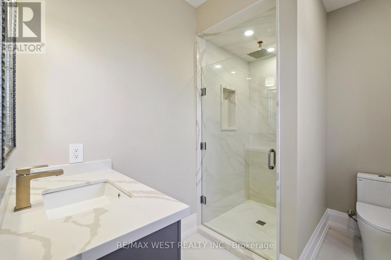 29 W Dykie Court, Bradford West Gwillimbury (Bradford), Ontario  L3Z 0Y1 - Photo 25 - N13086544
