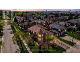 2 SCHOONER COURT, Markham, Ontario