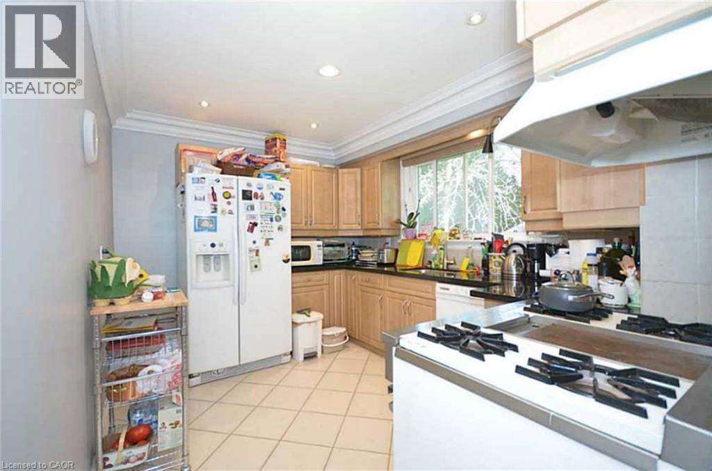 469 Scarsdale Crescent, Oakville, Ontario  L6L 3W7 - Photo 3 - 40827295