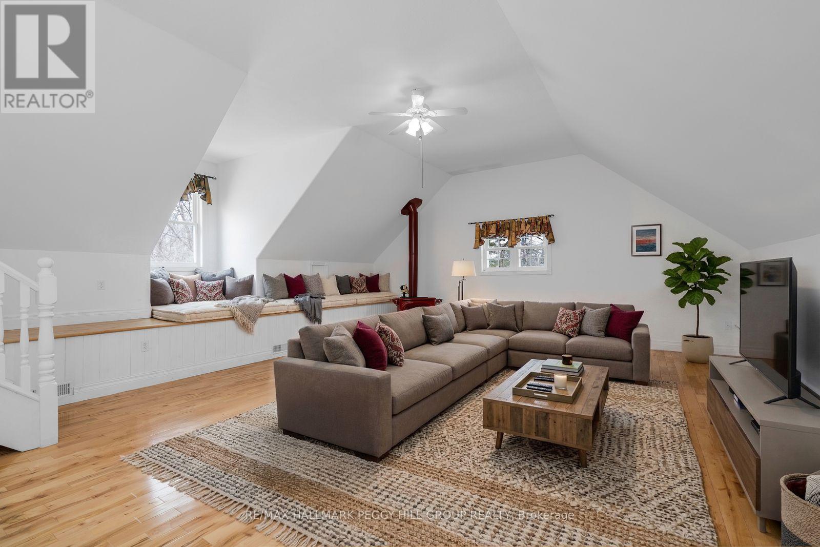 18 Trillium Trail, Oro-Medonte, Ontario  L0K 1E0 - Photo 11 - S13086554