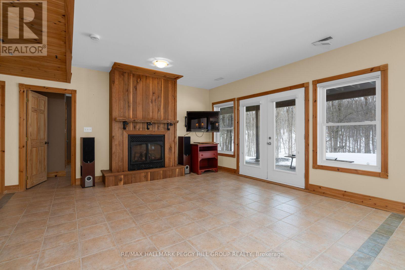 18 Trillium Trail, Oro-Medonte, Ontario  L0K 1E0 - Photo 16 - S13086554