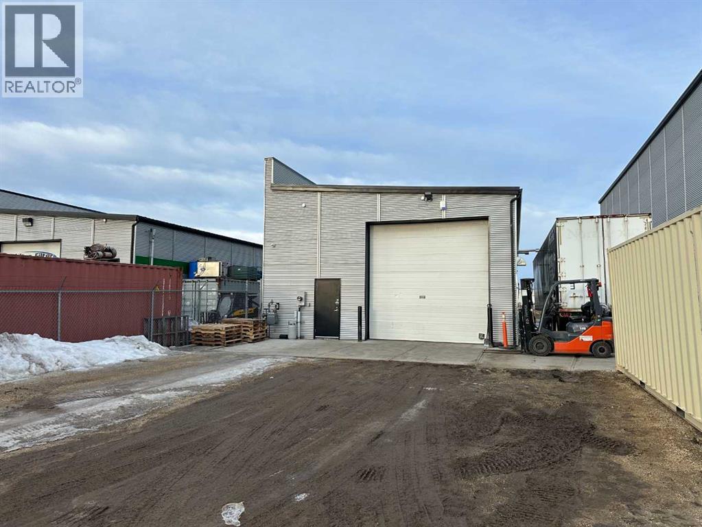 12523 101 Street, Grande Prairie, Alberta  T8V 5S1 - Photo 3 - A2200249