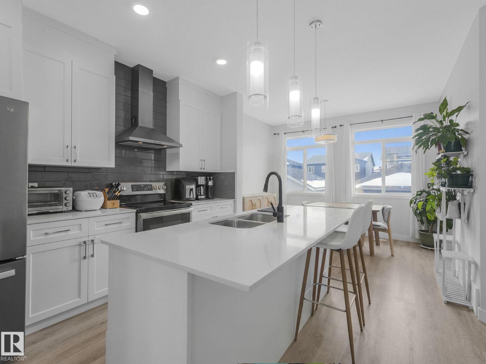 1404 Podersky Li Sw, Edmonton, Alberta  T6W 4W4 - Photo 6 - E4485821