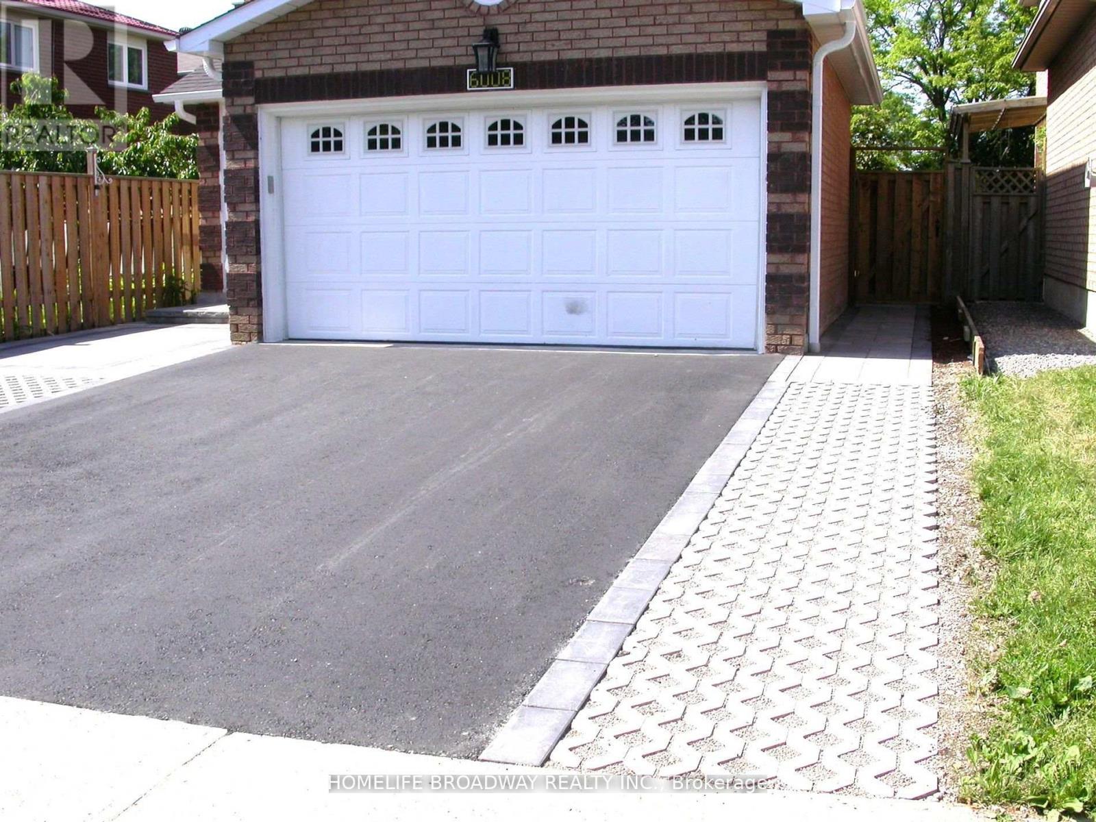 Bsmt - 6008 Duford Drive, Mississauga, Ontario  L5V 1A9 - Photo 2 - W13086270