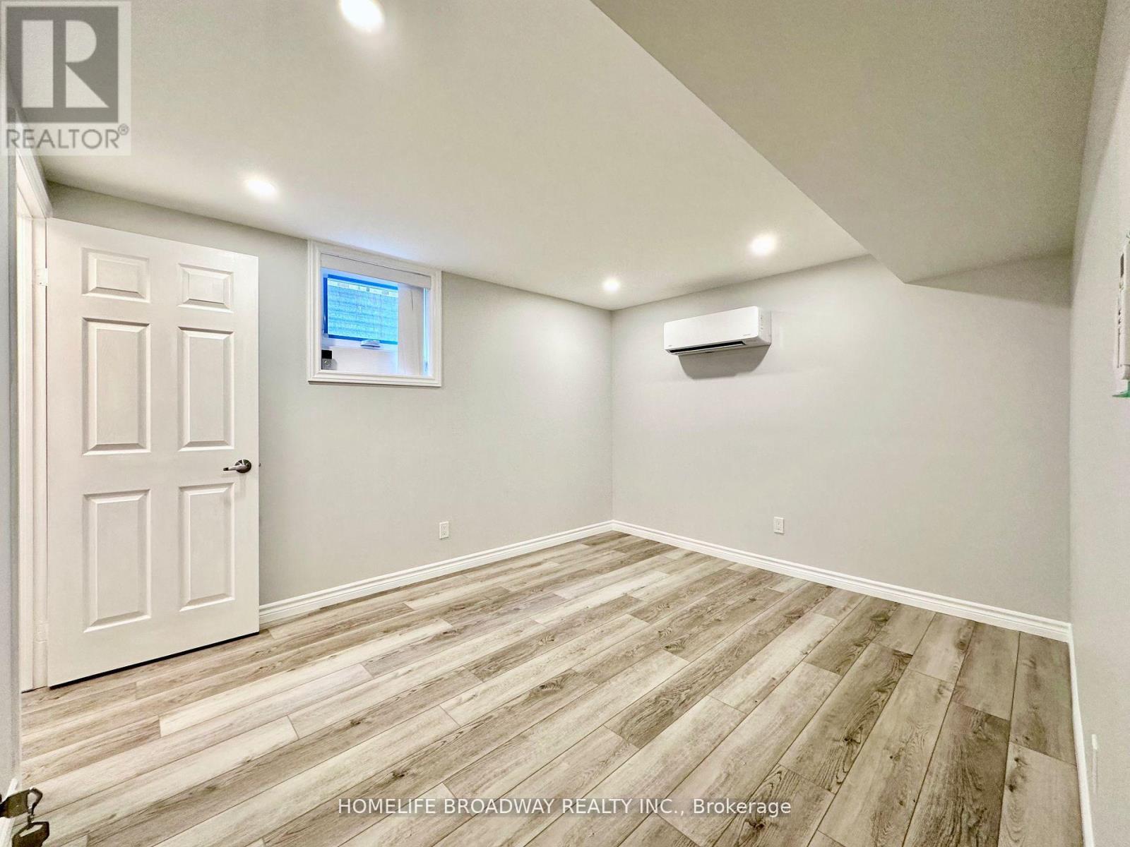 Bsmt - 6008 Duford Drive, Mississauga, Ontario  L5V 1A9 - Photo 4 - W13086270