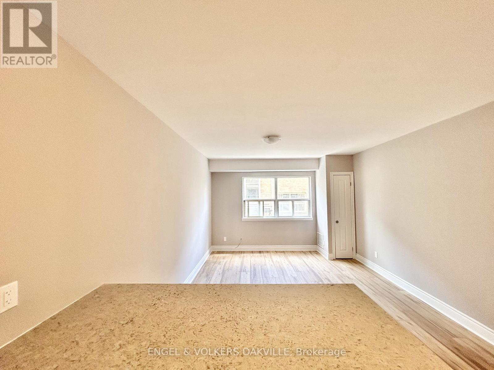 4 - 100 Twenty Fifth Street, Toronto, Ontario  M8V 3P9 - Photo 4 - W13086282