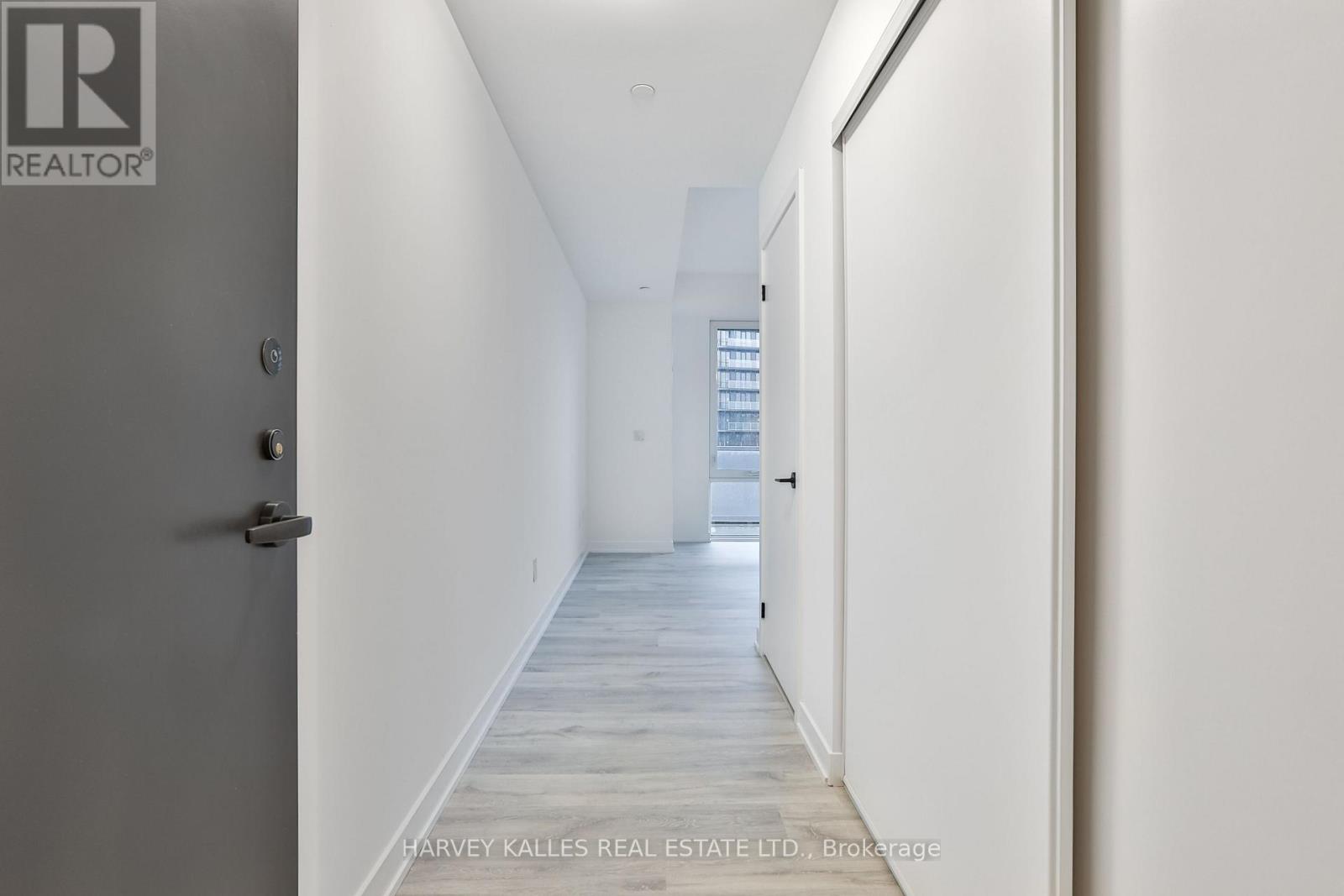 535 - 215 Lakeshore Road W, Mississauga (Port Credit), Ontario  L5H 1G5 - Photo 15 - W13086338