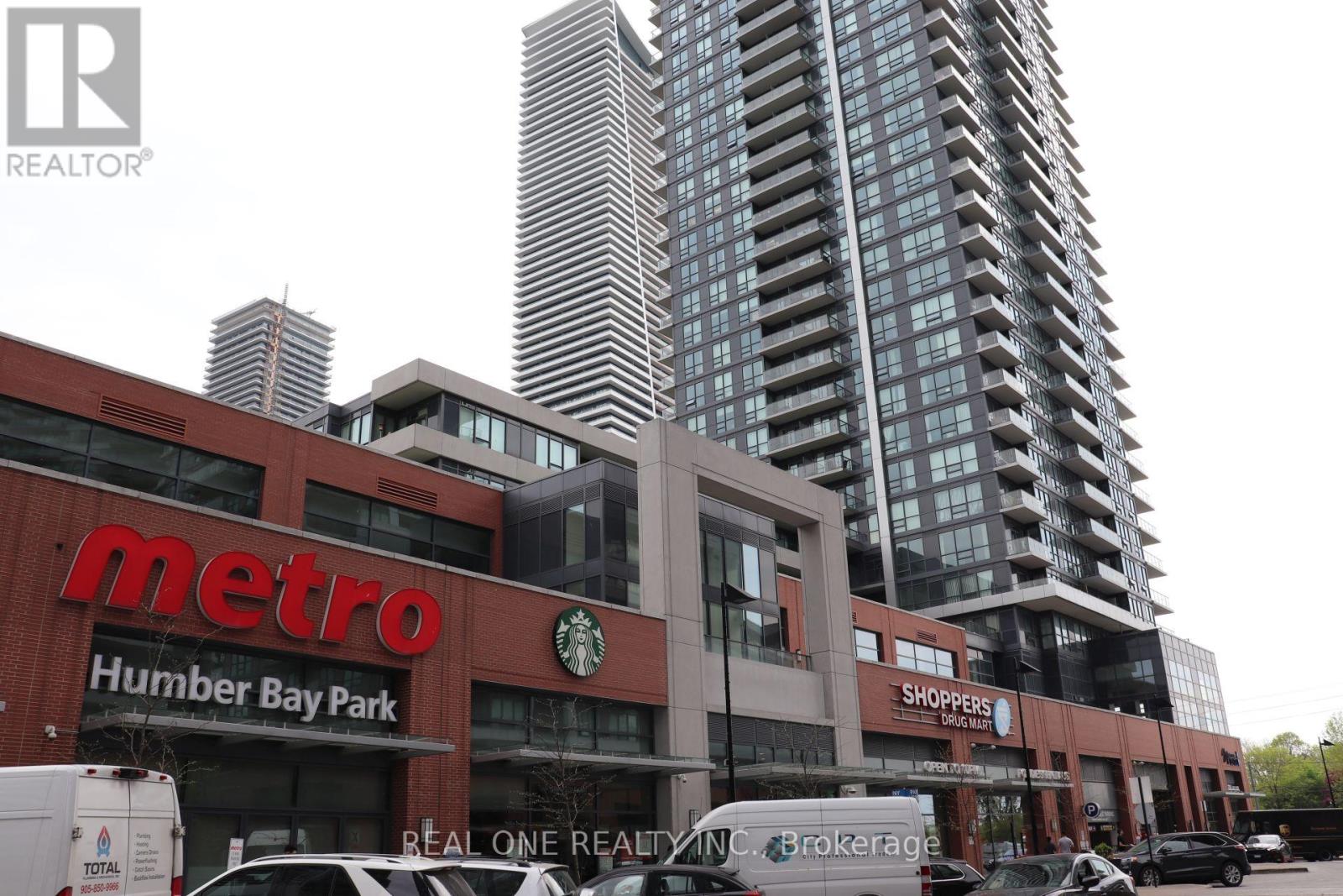 809 - 2220 Lake Shore Boulevard W, Toronto, Ontario  M8V 1A4 - Photo 2 - W13086454