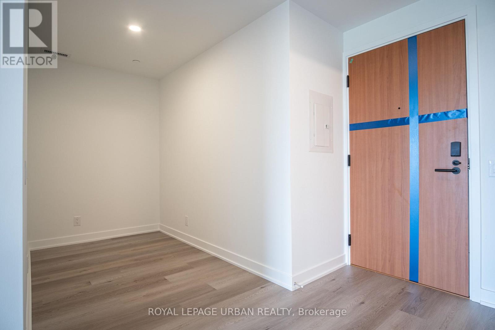 1660 Bloor Street W, Toronto, Ontario  M6P 1B1 - Photo 13 - W13086484