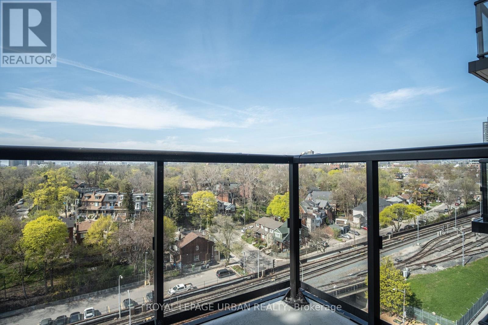 1660 Bloor Street W, Toronto, Ontario  M6P 1B1 - Photo 16 - W13086484