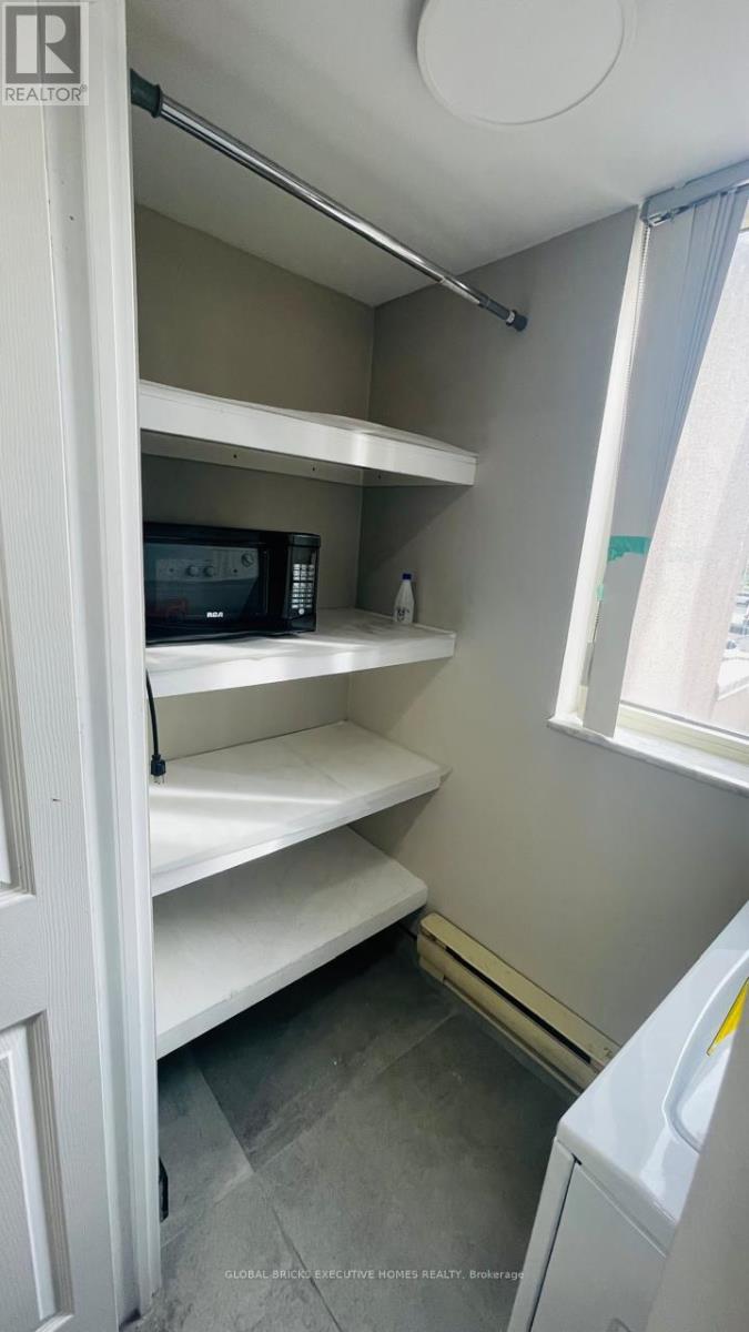 204 - 265 Enfield Place, Mississauga, Ontario  L5B 3Y7 - Photo 17 - W13086496