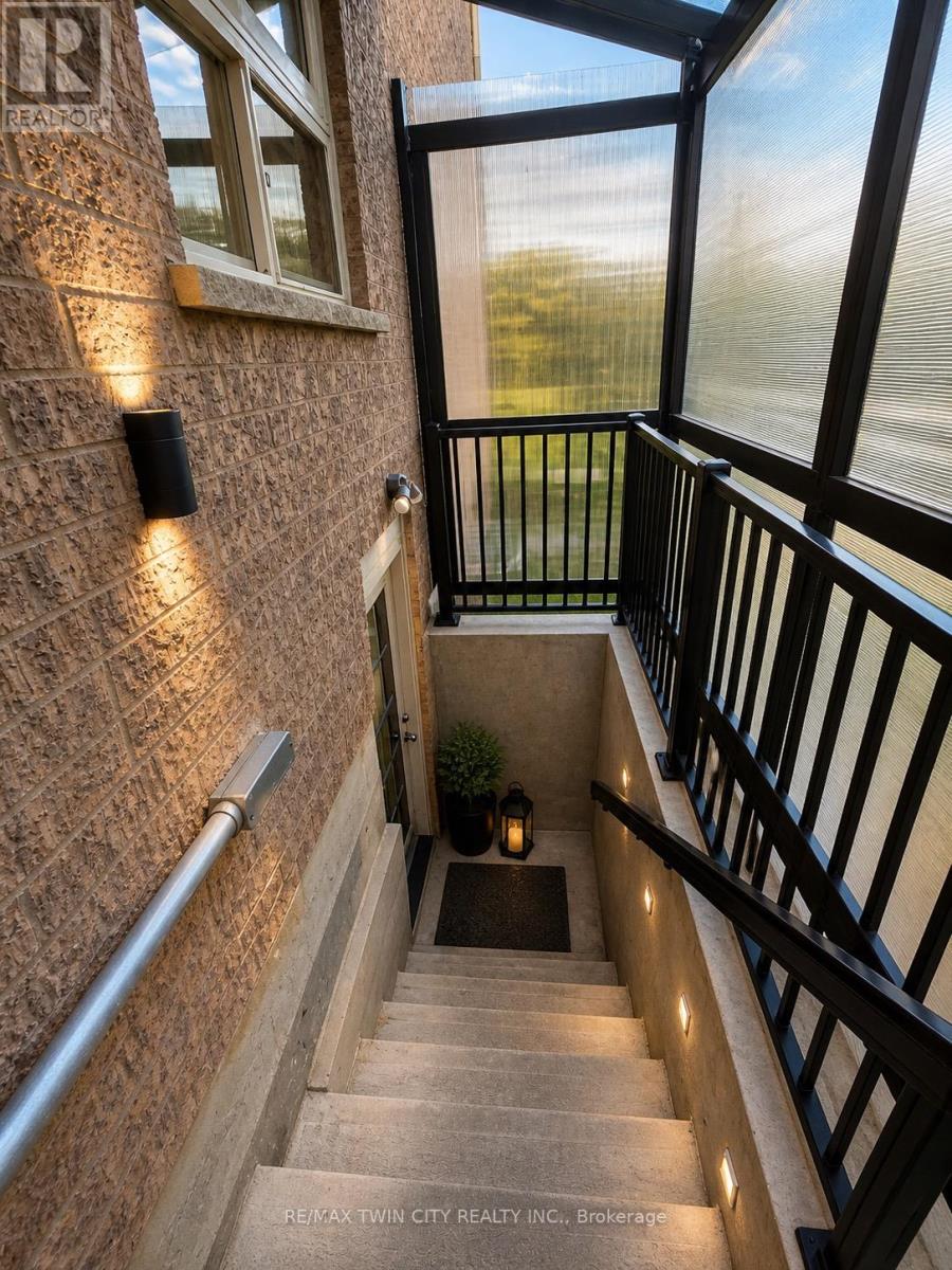 34 Bramoak Crescent, Brampton, Ontario  L7A 1T6 - Photo 10 - W13086522