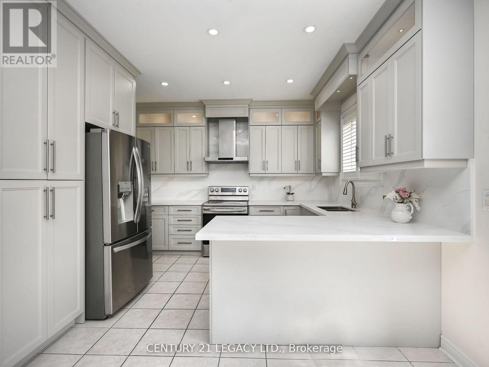 3 Bowsfield Drive, Brampton, Ontario  L6P 1C8 - Photo 15 - W13086526