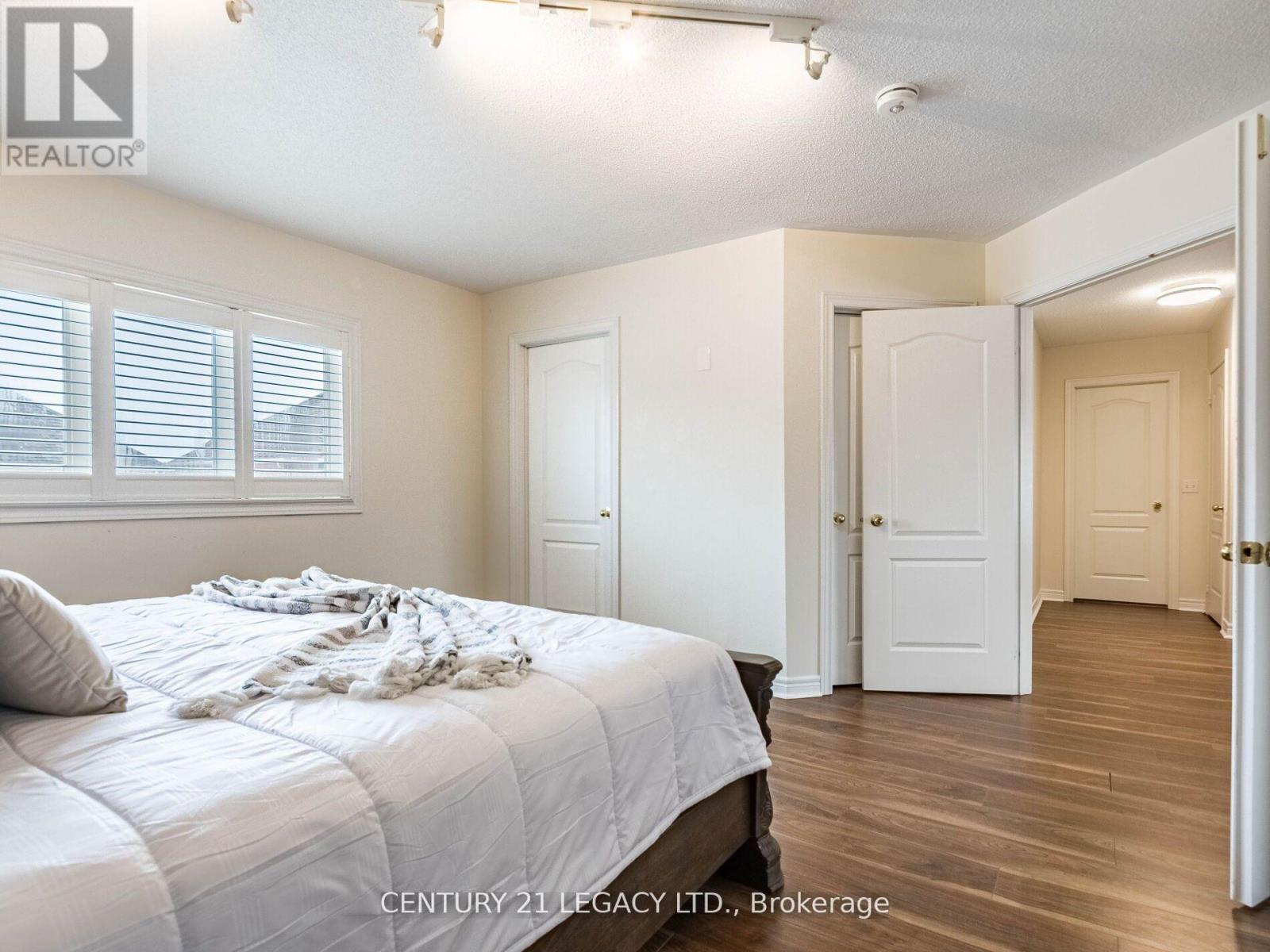 3 Bowsfield Drive, Brampton, Ontario  L6P 1C8 - Photo 29 - W13086526