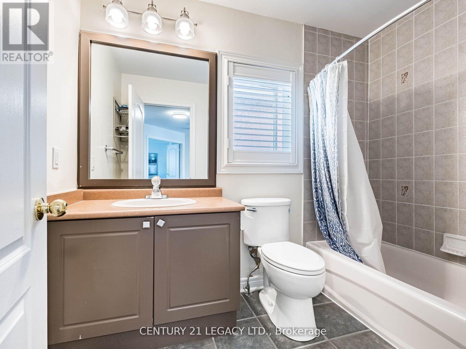 3 Bowsfield Drive, Brampton, Ontario  L6P 1C8 - Photo 42 - W13086526