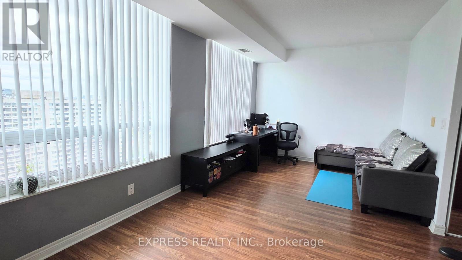 2601 - 208 Enfield Place, Mississauga, Ontario  L5B 0G8 - Photo 5 - W13086546